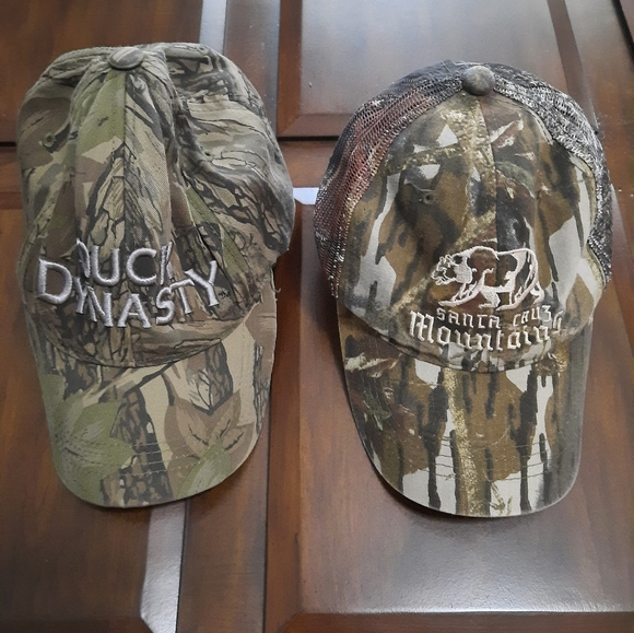 2 Camo Caps / Hats - Picture 6 of 6